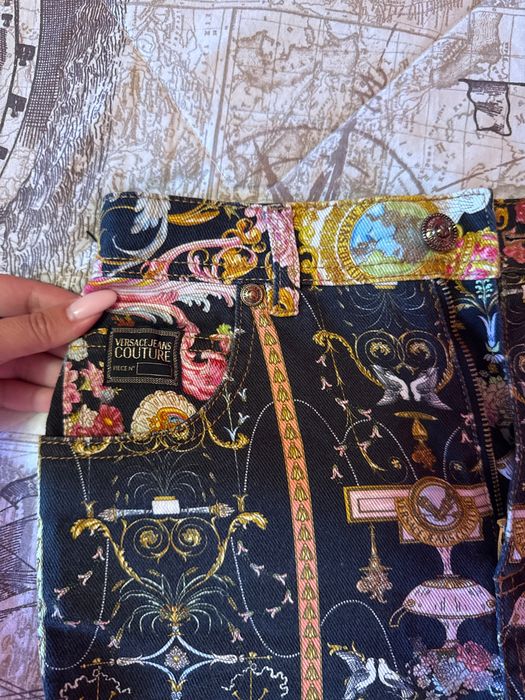 Дънкени къси гащи Versace couture