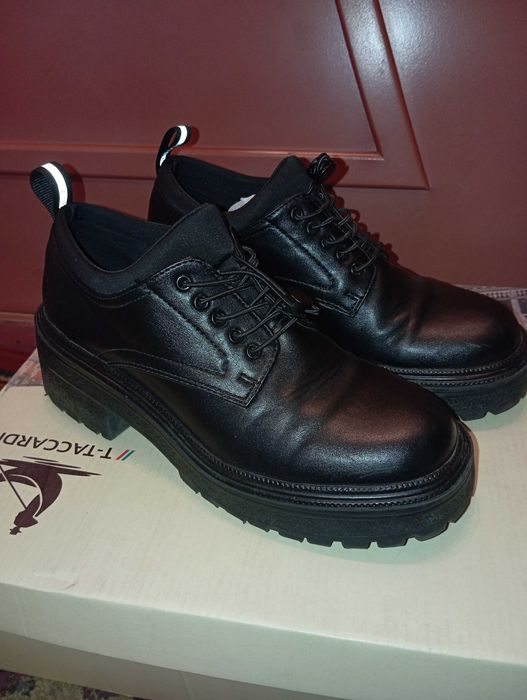 Полуботинки на девочку