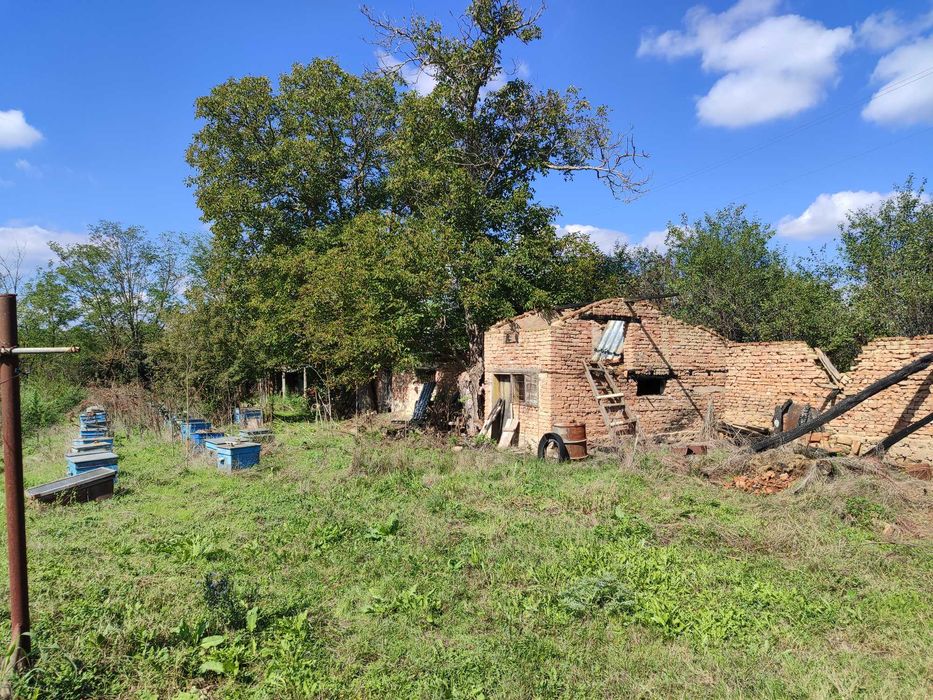 Двуетажна къща в Сливенци