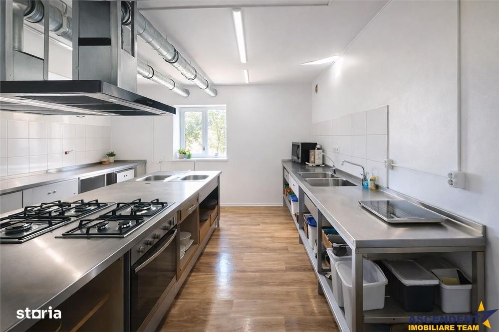 Transilvania Camping, domeniu de 14.400mp,Sanmarghita de Mures:2cladir