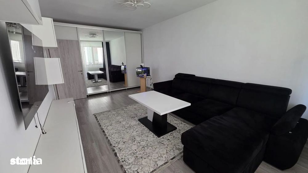 apartament 2 camere / cartierul solar / utilat / mobilat / centrala / — fotografia 1