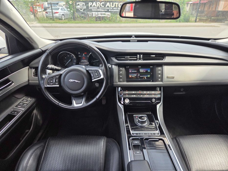 Jaguar XF Prestige 2.0D 180cp E6 automat ZF 8+1 led camera 159000km 12990eu neg /schimb