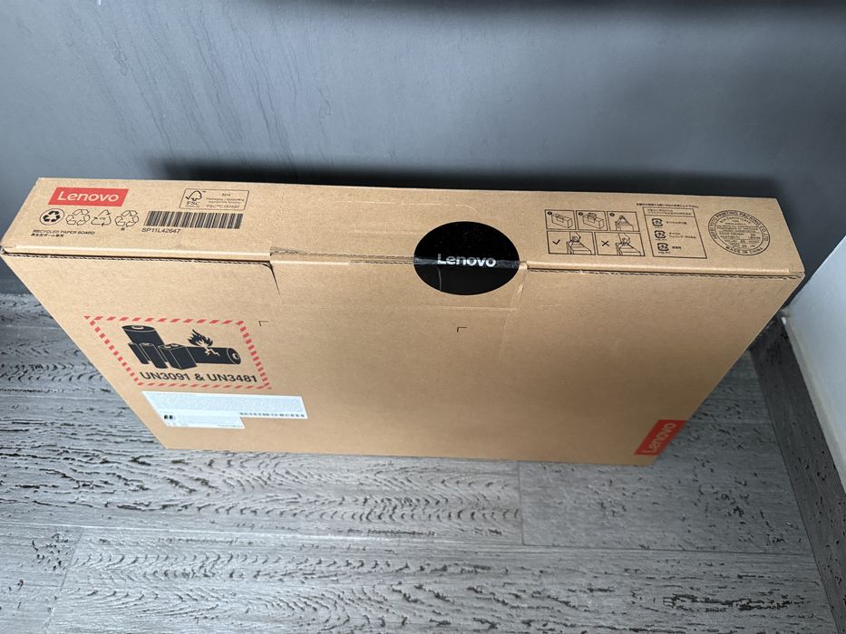 Laptop Lenovo V15 G4 IRU 15.6" IPS FHD (i5-13420H/16GB/512GB SSD/)