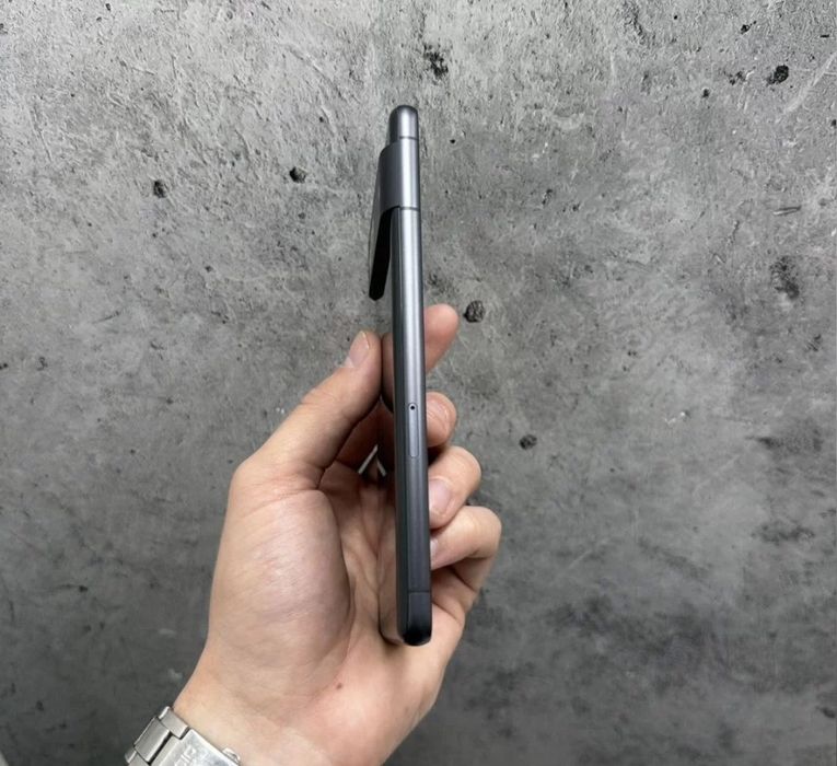 Обменяю Google pixel 7