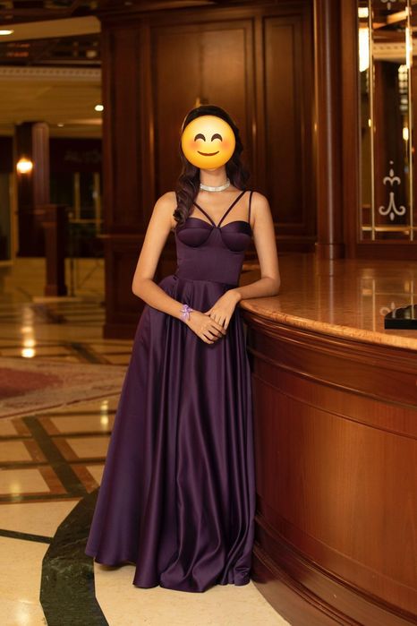 Шикарное вечернее платье