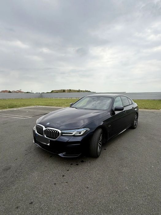 BMW Seria 5 2022 hibrid, 35.426 € — imagine 3