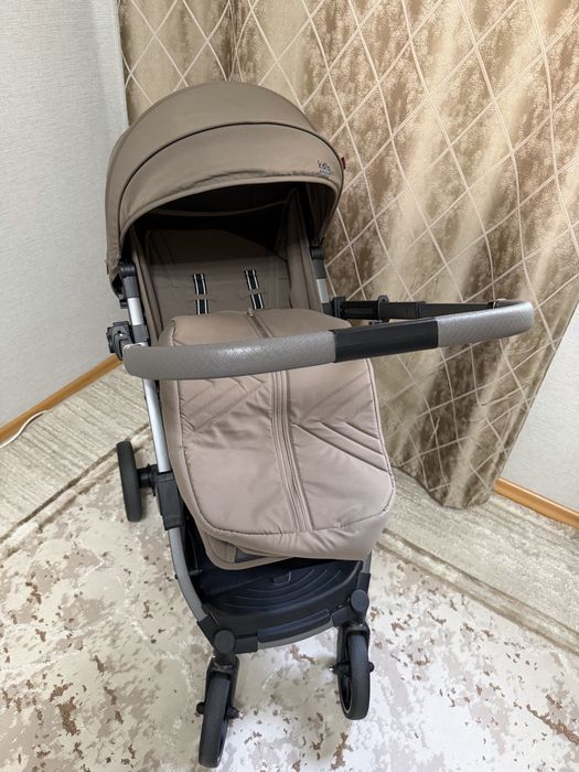 Коляска Кидило D101.