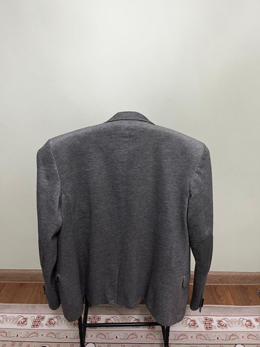 3 костюм, 1 пиджак, 2 бушлат