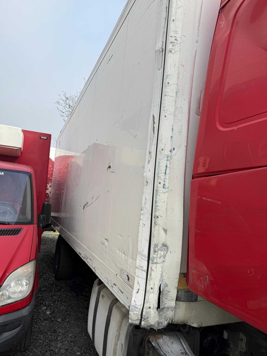 Dubă izoterma foarte bine izolată !!!