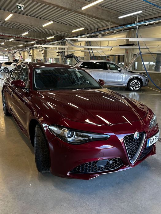 Alfa Romeo Giulia 2019 benzină, 18.577 € — imagine 2