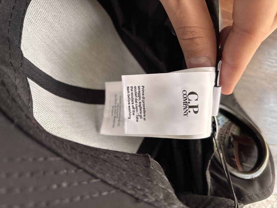 Cp company шапка
