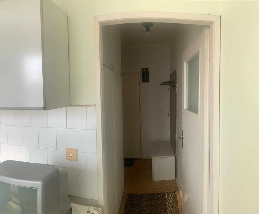 Продава се Двустаен апартамент в Попово - 56 кв.м за 774 €/кв.м - Снимка #3