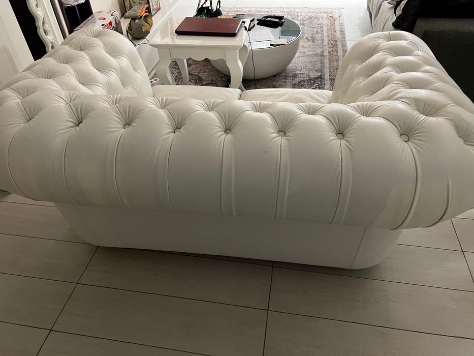 Кожен диван Честърфийлд двойка от естествена телешка кожа (напа)