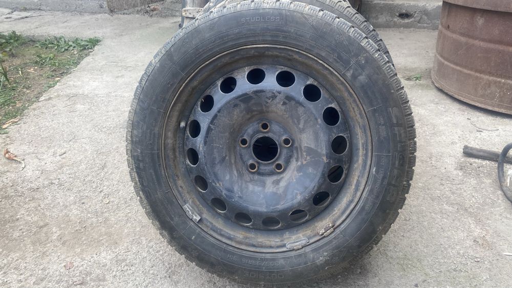 продам зимние резины