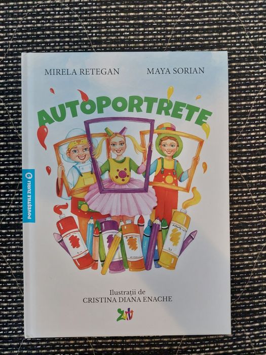 Autoportrete din colectia Poveştirile Zurli