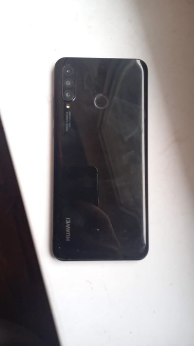 Продам надёжный смартфон