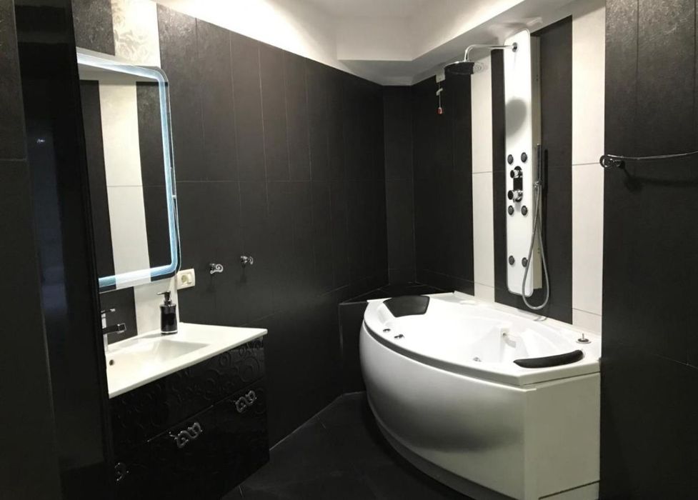 Cazare Torontalului Iulius Mall regim hotelier cu prelungire ap 2 cam