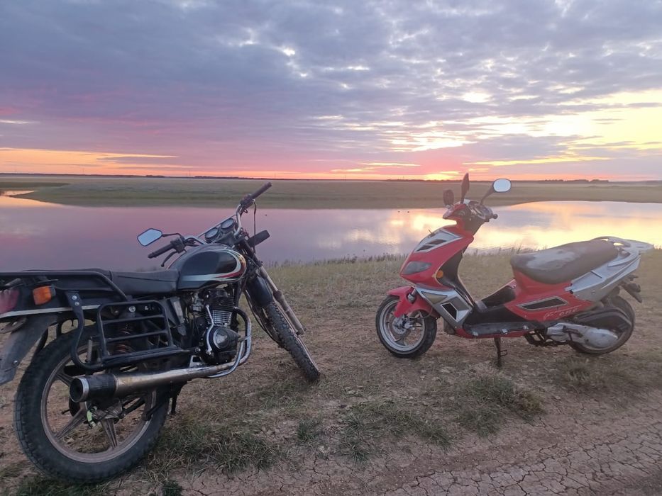 Продам скутер 150 кубов