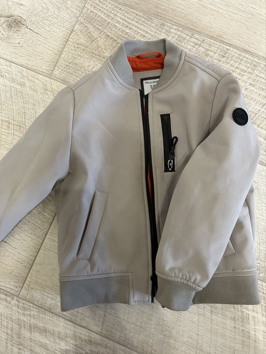 Куртка 104 размер новая