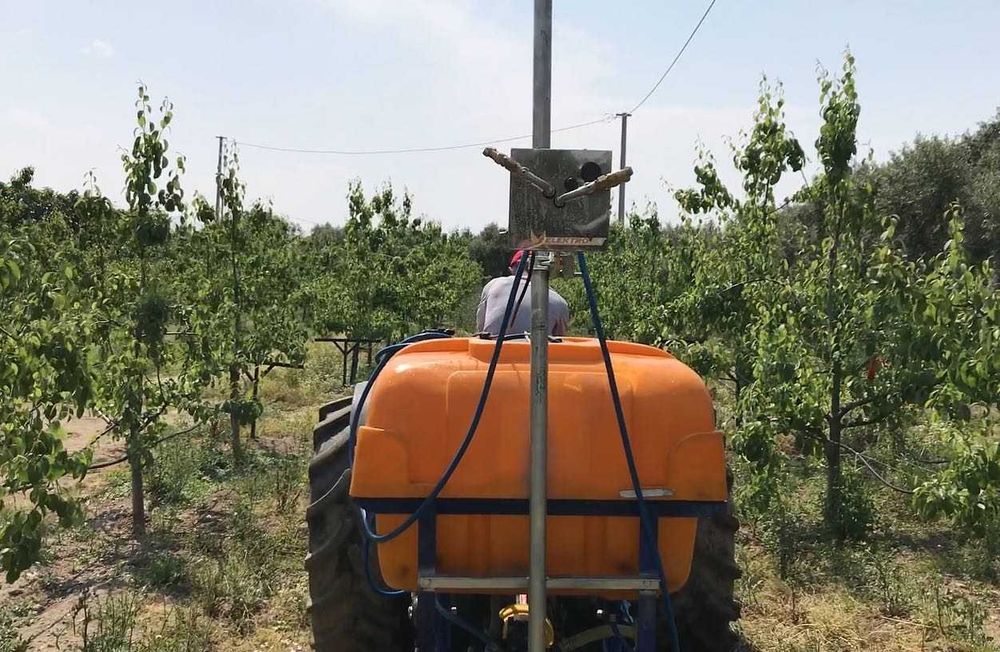 Распылитель садовый 2х сторонний. c ёмкостью 400л. KADIOGLU YC102ECOT