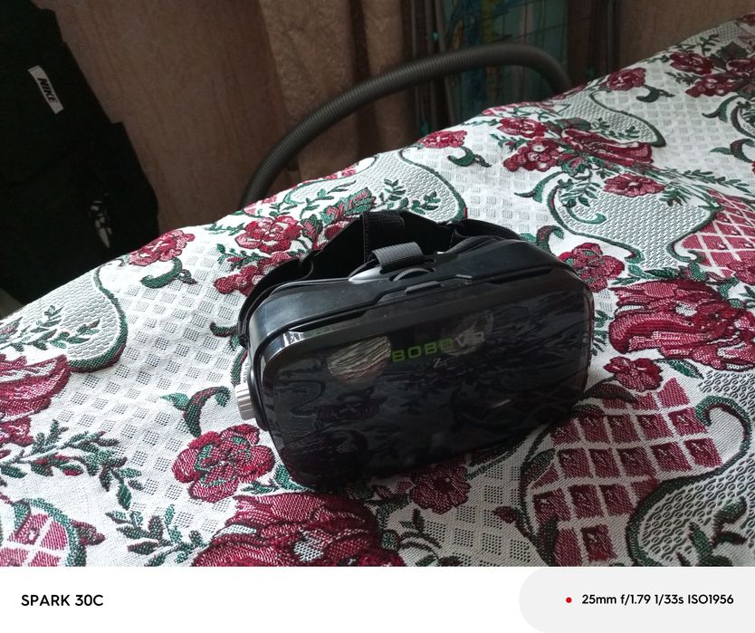 Продаю шлем виртуальной реальности