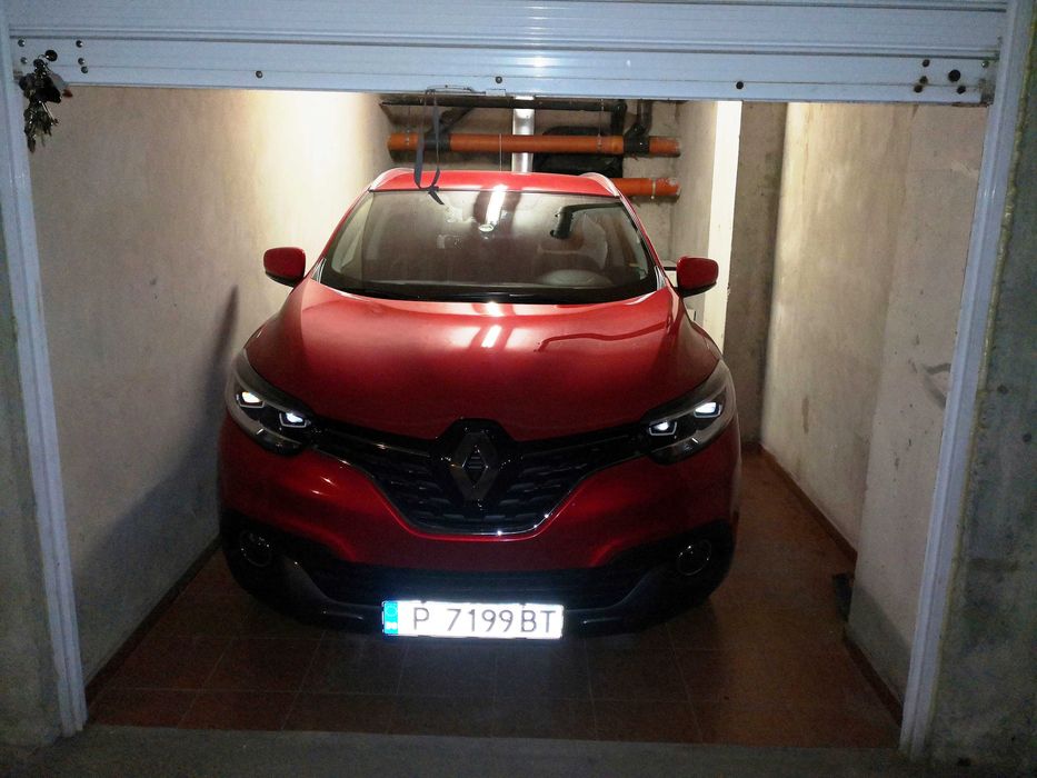 Дава се под наем Гараж / Паркомясто в Русе, Мальовица - 20 кв.м за 86.7 € - Снимка #1