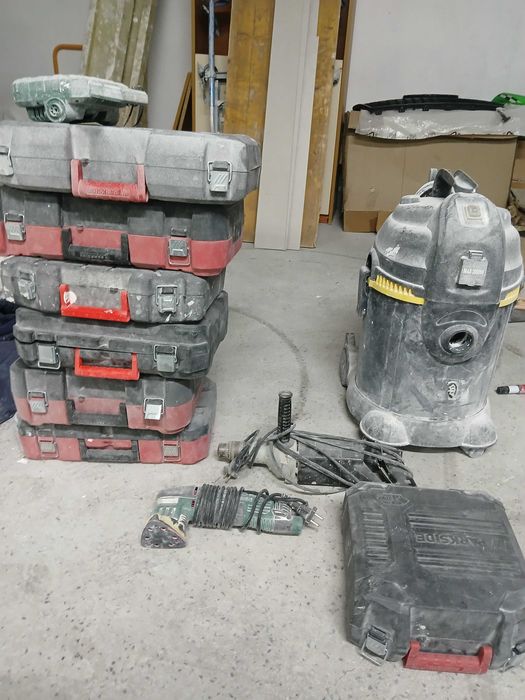 Инструменти и куфари