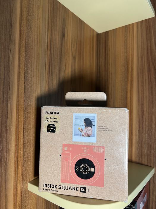 Фотоаппарат Fujifilm Instax SQ1