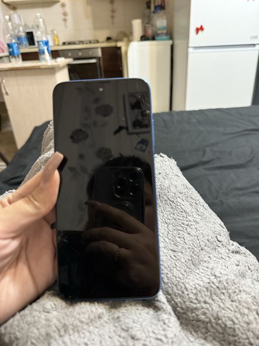 Продам телефон бу