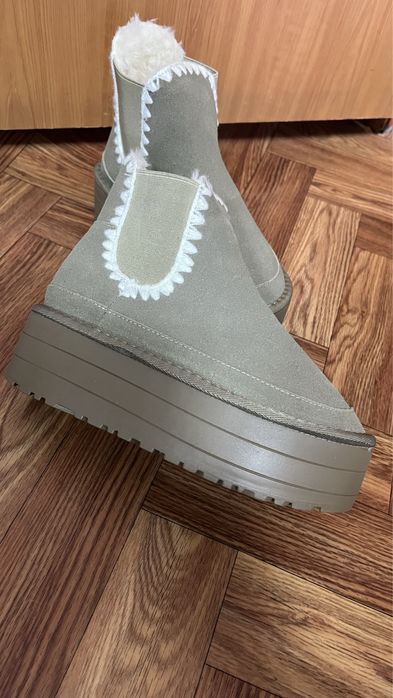 Продам зимнюю обувь