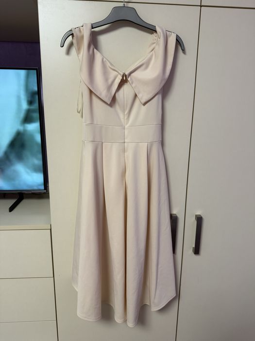 Чисто нова рокля дамска