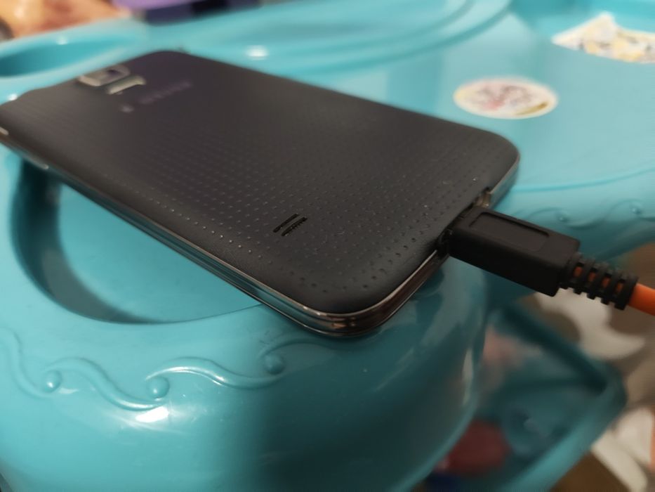 Samsung Galaxy s 6 stare bună, ecran impecabil fără burn