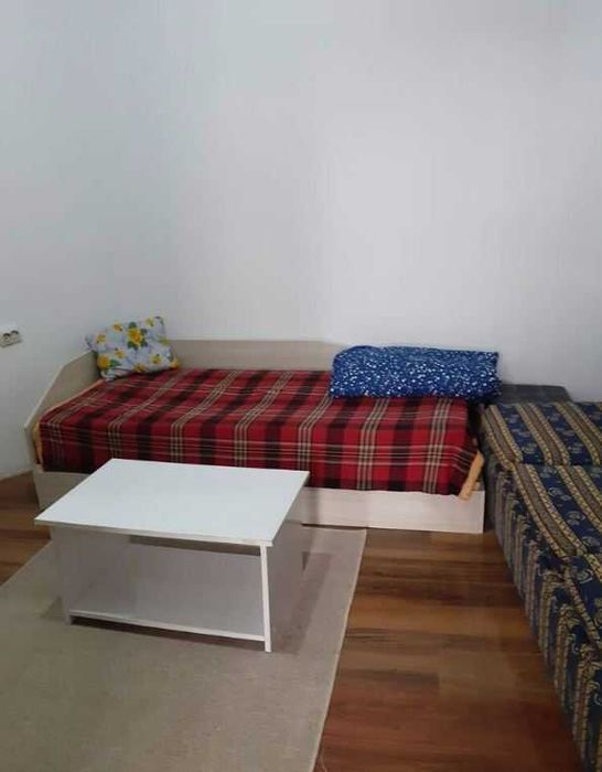 Дава се под наем Едностаен апартамент в Бургас, Център - 35 кв.м за 75 € - Снимка #2