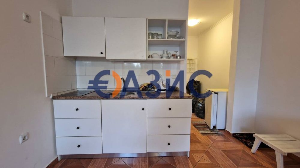 Продава се Едностаен апартамент в Свети Влас - 33 кв.м за 1364 €/кв.м - Снимка #2