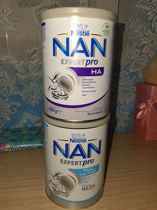 Vand 2 cutii lapte Nan
