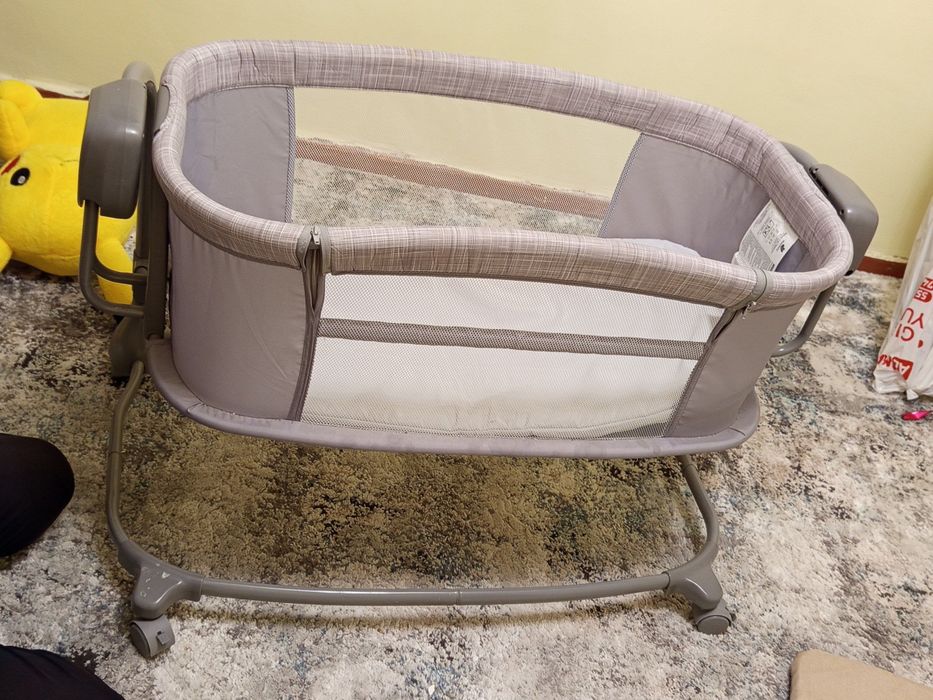 Электронная детская люлька