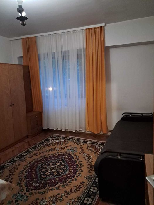garsoniera de închiriat