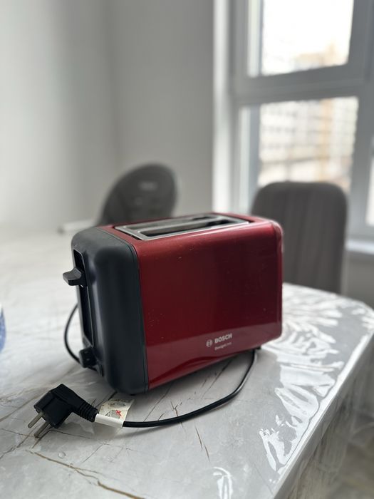 Продам тостер Бош в хорошем состоянии
