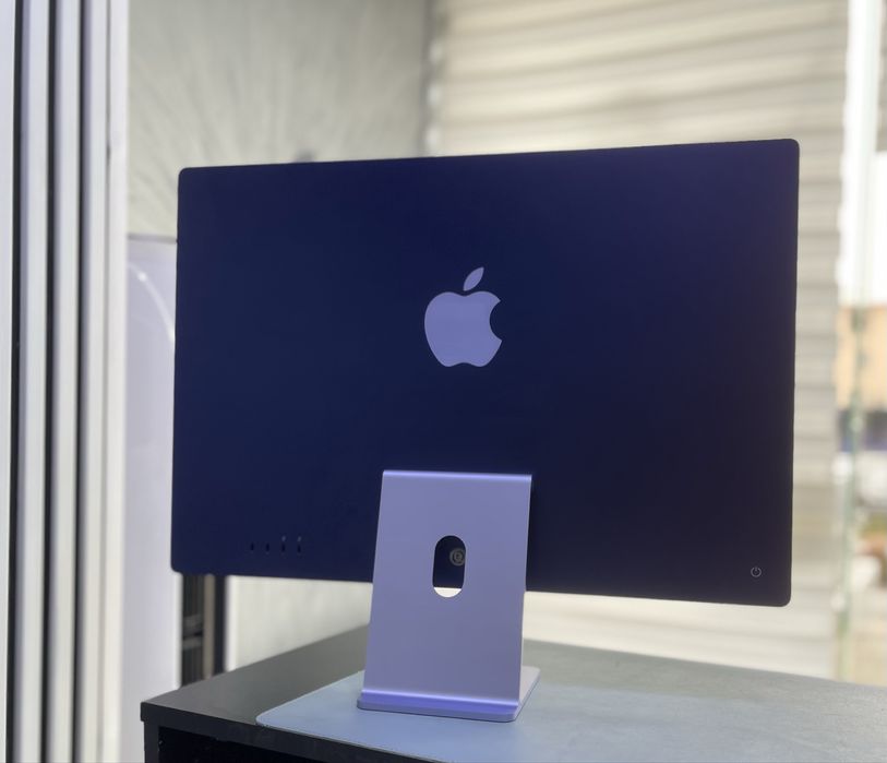 Apple iMac M1 2020 года 24 inch в идеальном состоянии!