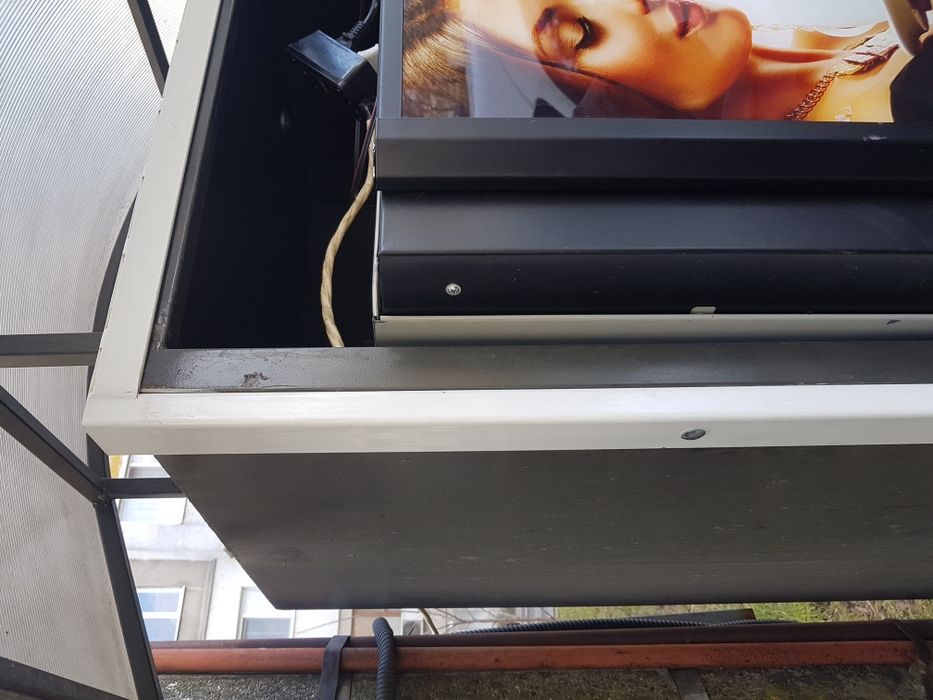 врата на кутия за кафе автомат