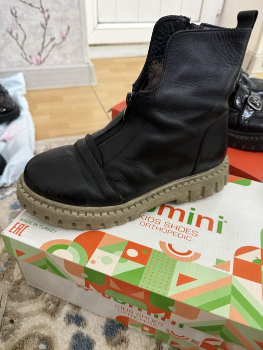 Ботинки  детская кожанная