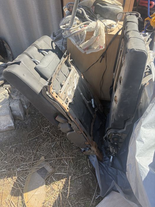 Полдам сидение на прадо в хорошем состояний