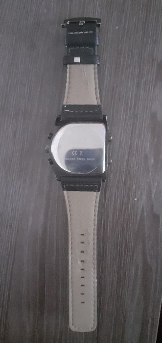 Сағат сатам,продам часы