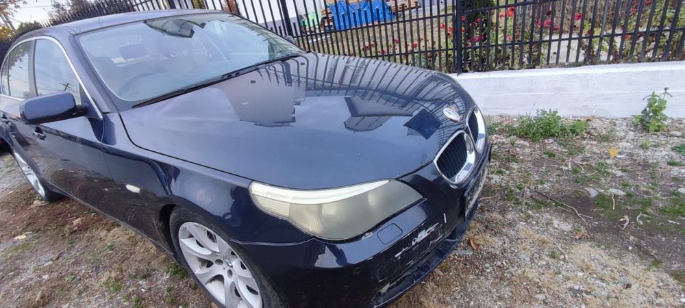 Dezmembrez bmw e60 520i