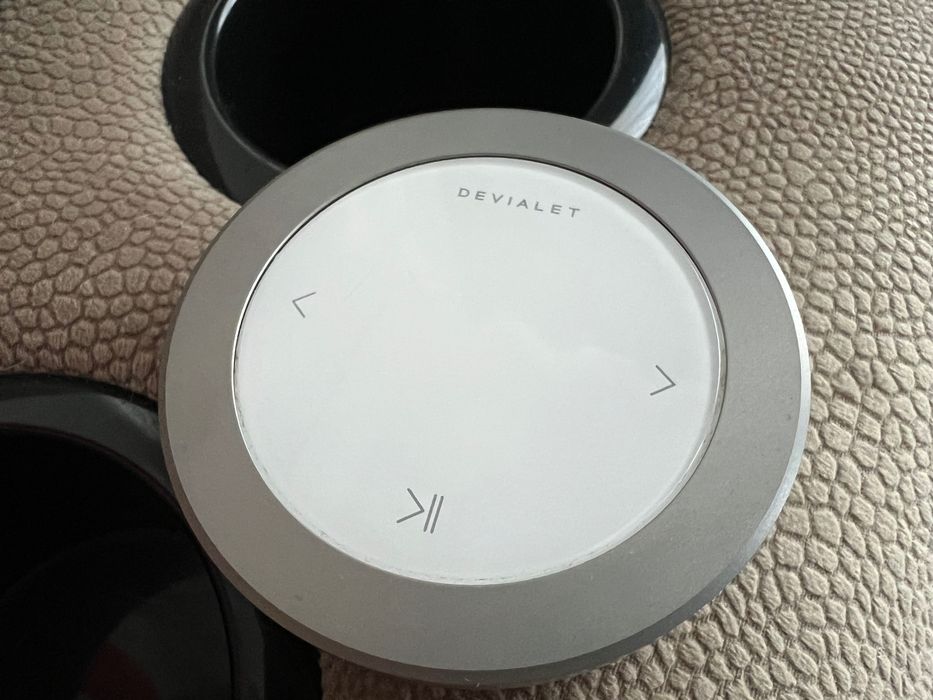 Telecomanda Devialet