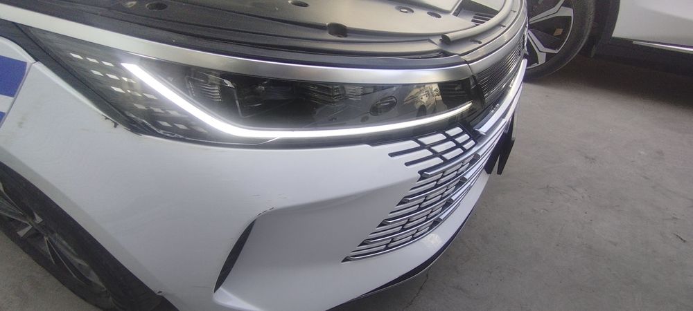 Avto ehtiyot qism byd chazor old o'ng farasi