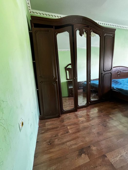 Спальний гарнитур