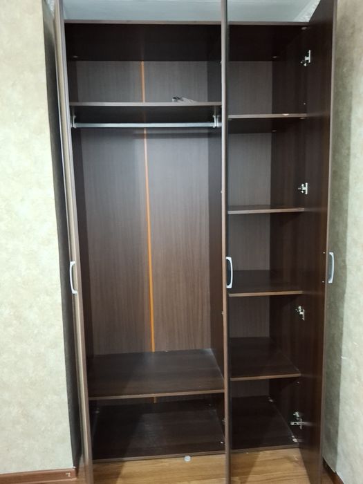 Шкаф для спальной бу