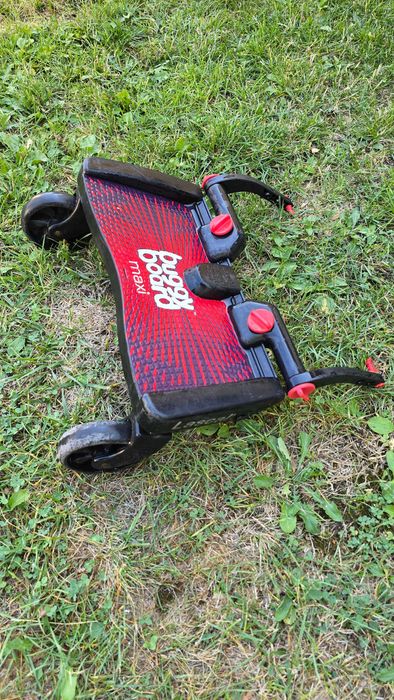 Универсална степенка за второ дете Lascal - Maxi, червена