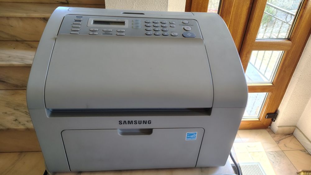 Imprimanta laser Samsung SF760P